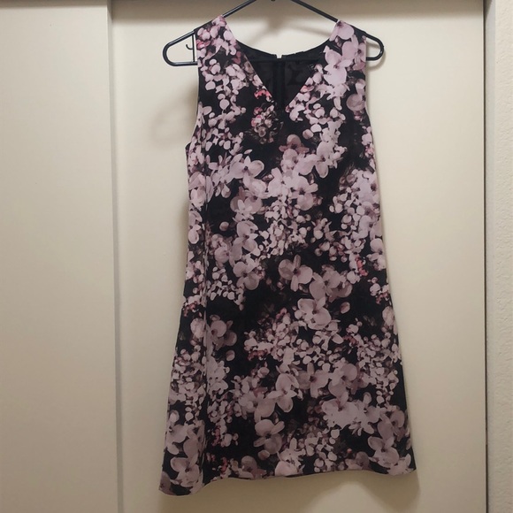Banana Republic petite mini dress - Picture 2 of 6